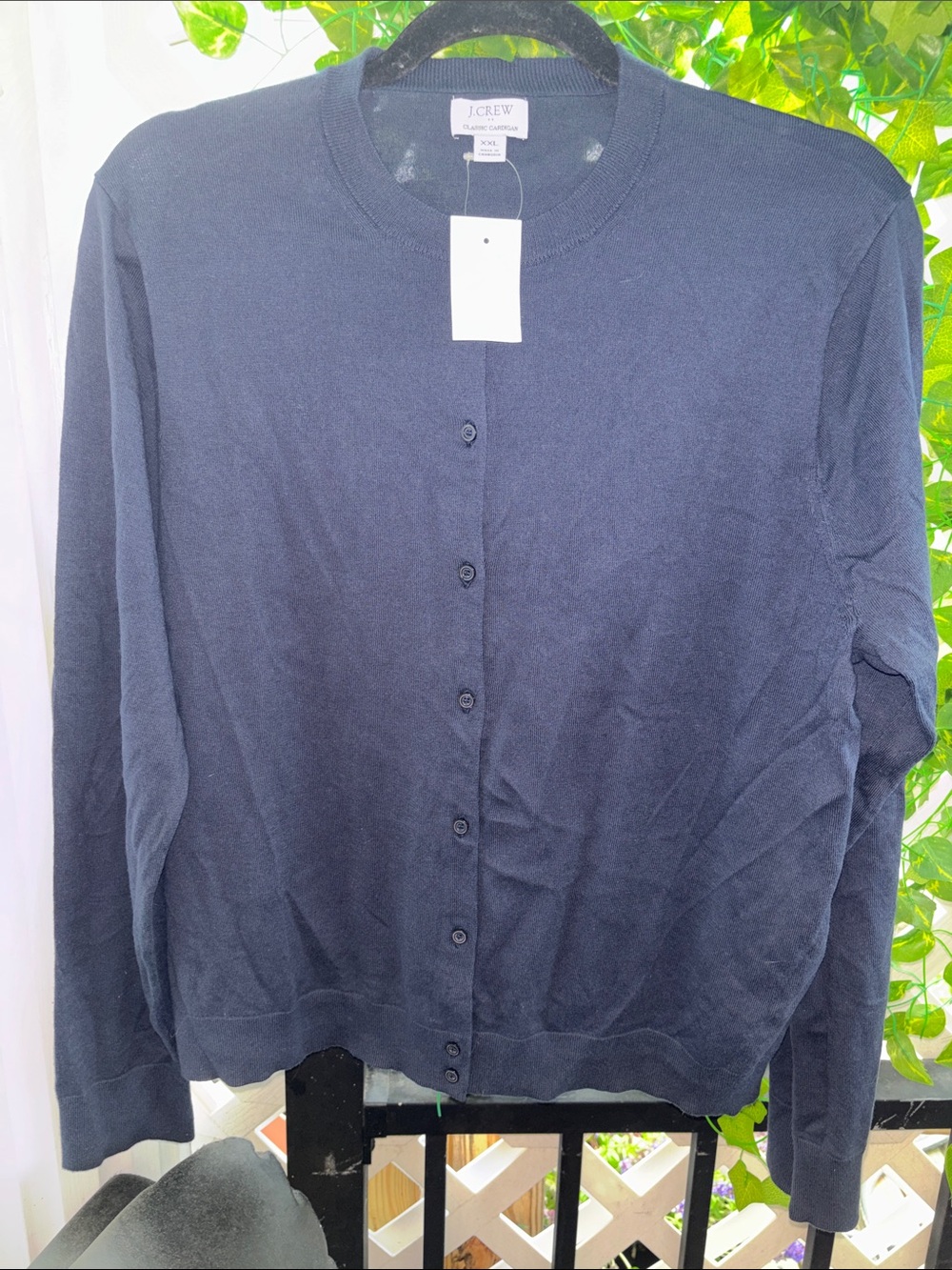J.Crew Navy lite weight spring cardigan crew neck button up sweater NWT $79. XXL - Picture 4 of 6
